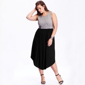 Old Navy Sleeveless Midi Dress